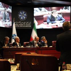 رئیس هیأت عامل صندوق توسعه ملی در اتاق بازرگانی تهران